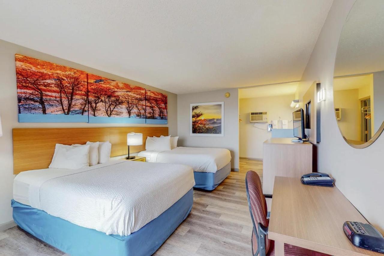 Days Inn By Wyndham Socorro Εξωτερικό φωτογραφία