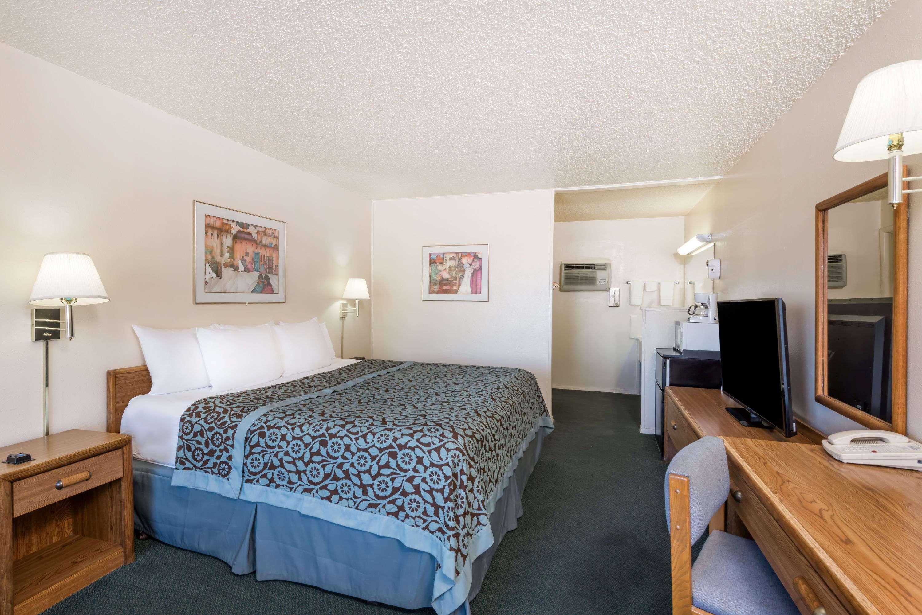 Days Inn By Wyndham Socorro Εξωτερικό φωτογραφία