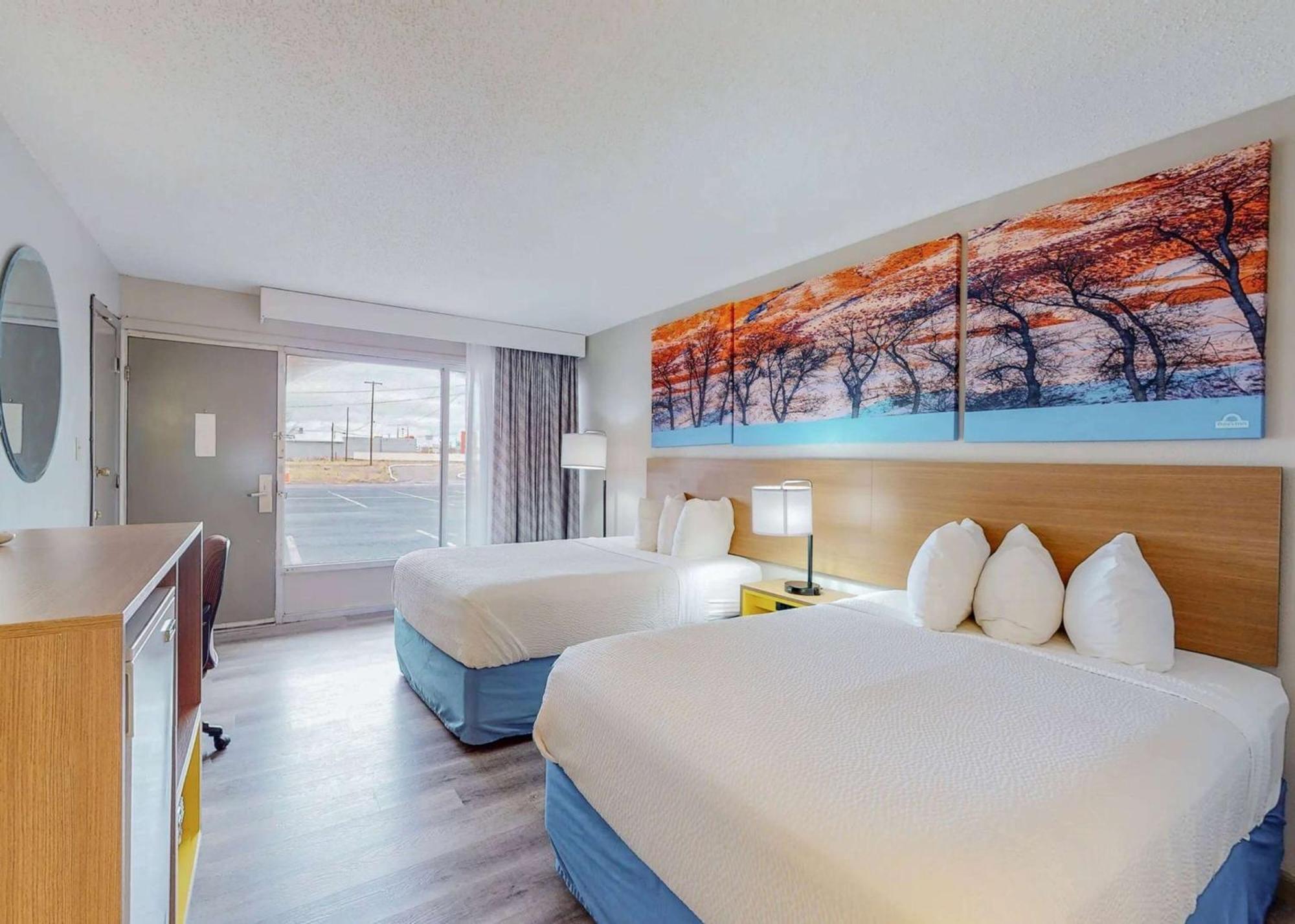 Days Inn By Wyndham Socorro Εξωτερικό φωτογραφία